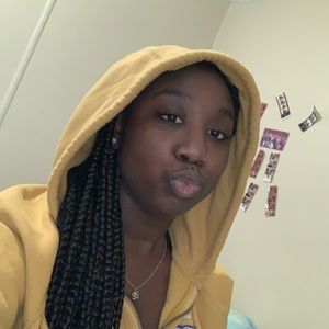 Meet your Posher, Janet